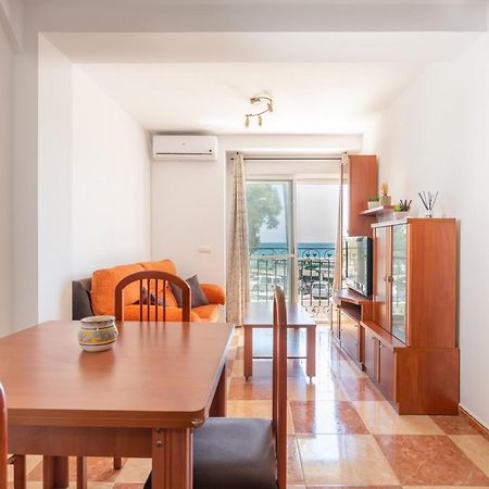 Renthas Pedregalejo Beach Apartments マラガ エクステリア 写真