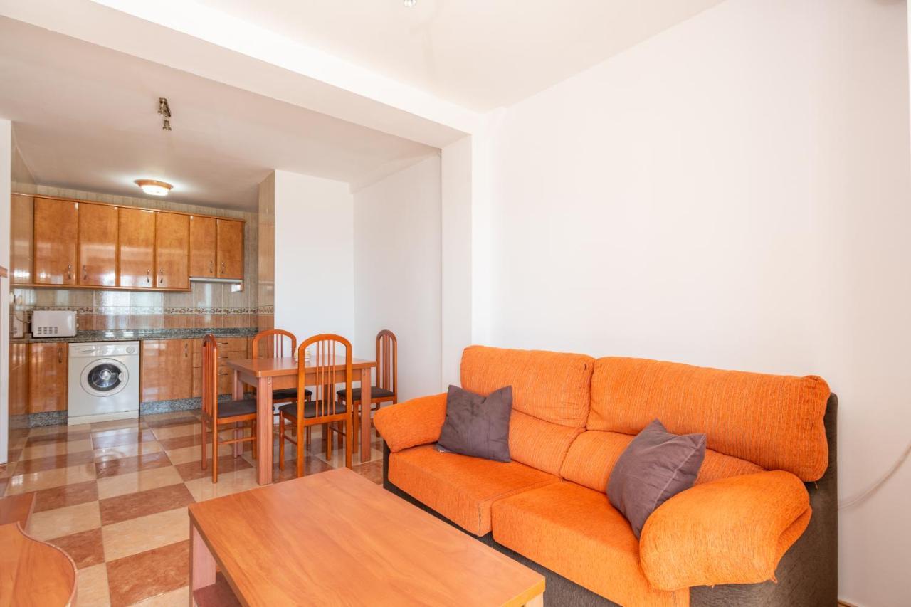 Renthas Pedregalejo Beach Apartments マラガ エクステリア 写真